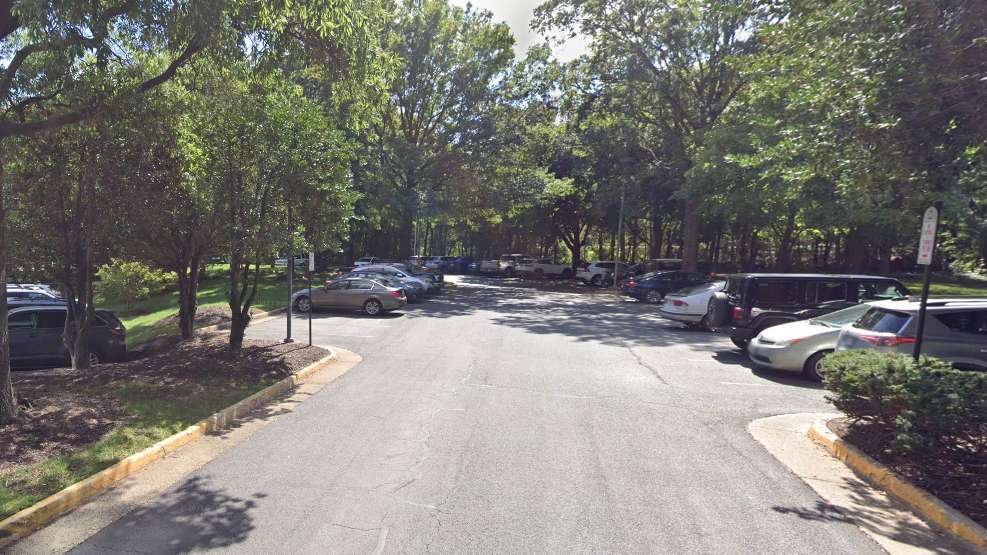 Washington Dulles Marriott Suites Airport Parking