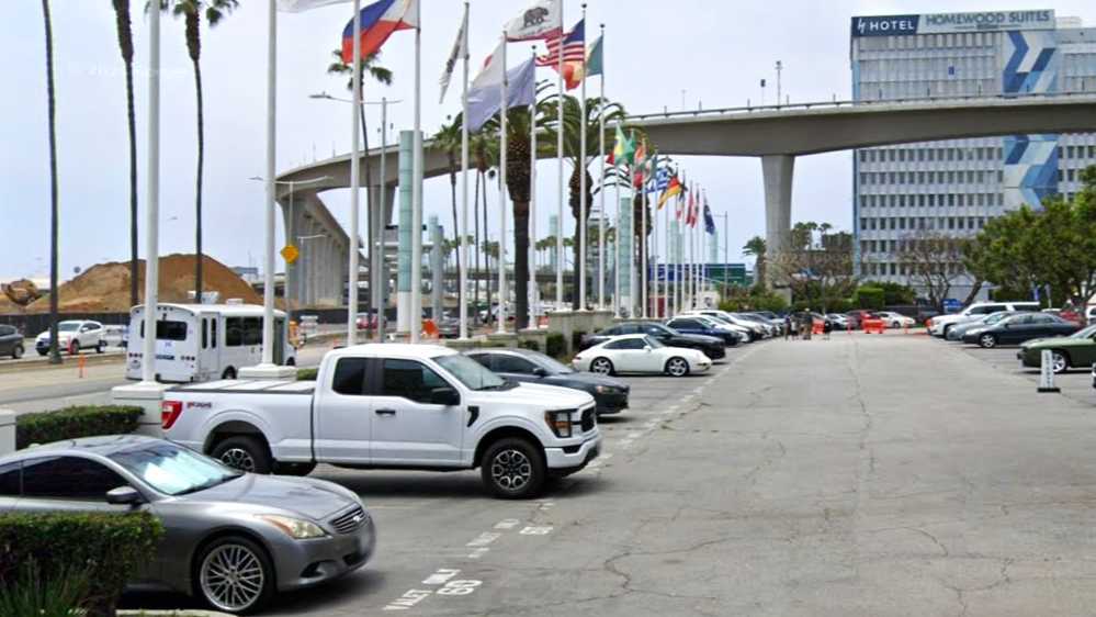 Sheraton Gateway LAX Airport Parking