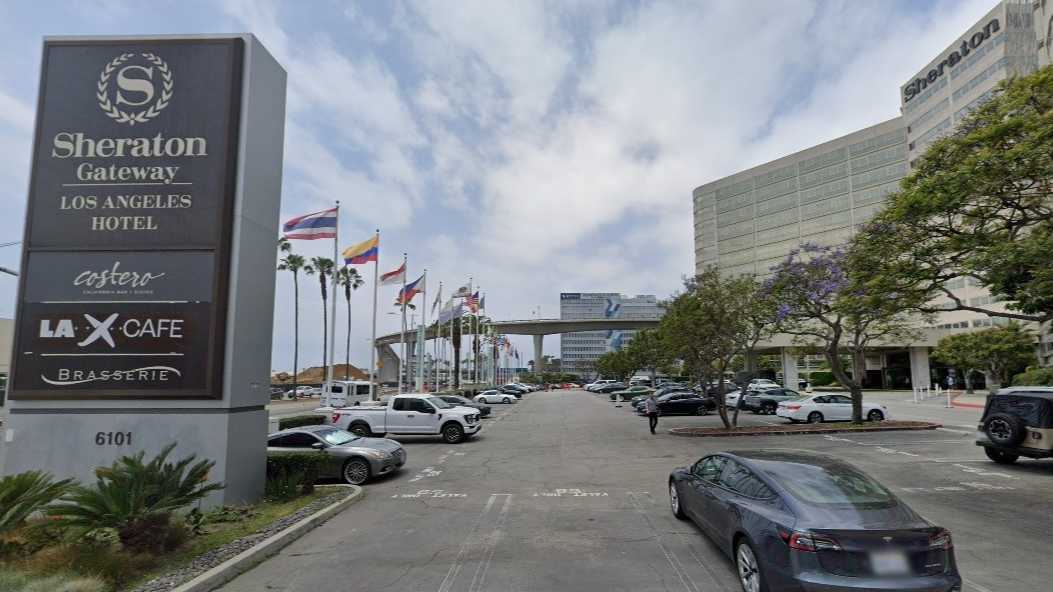Sheraton Gateway LAX Airport Parking