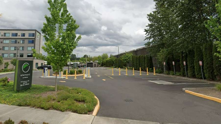 Element Seattle SEA Airport Parking