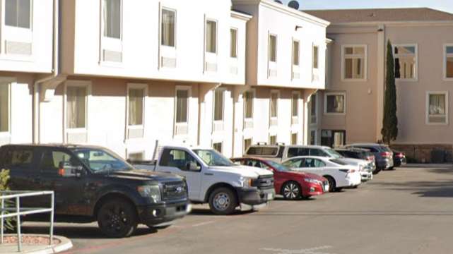 Comfort Inn & Suites I-10 airport ELP Airport Parking