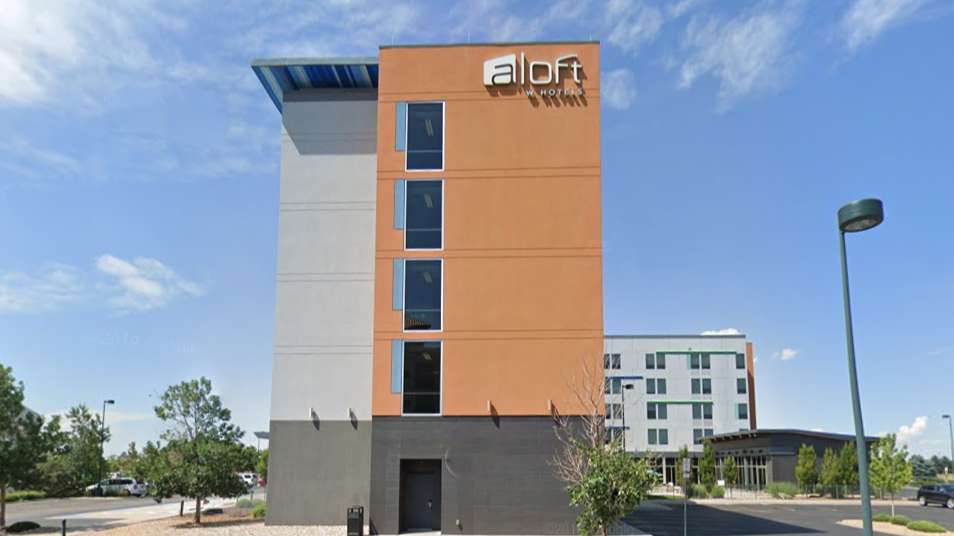 Aloft DEN Airport Parking