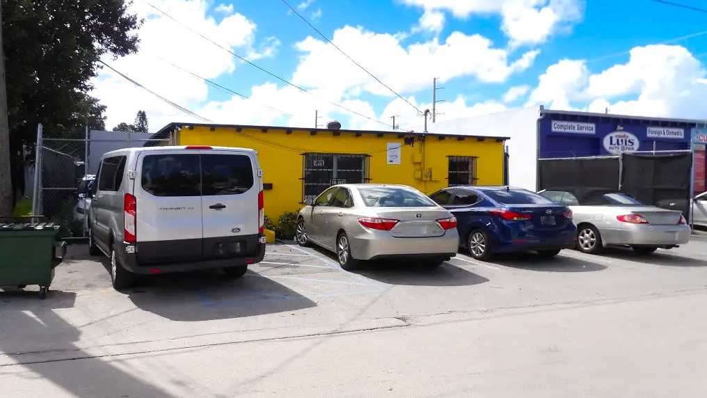FLL Parking Spots Airport Parking