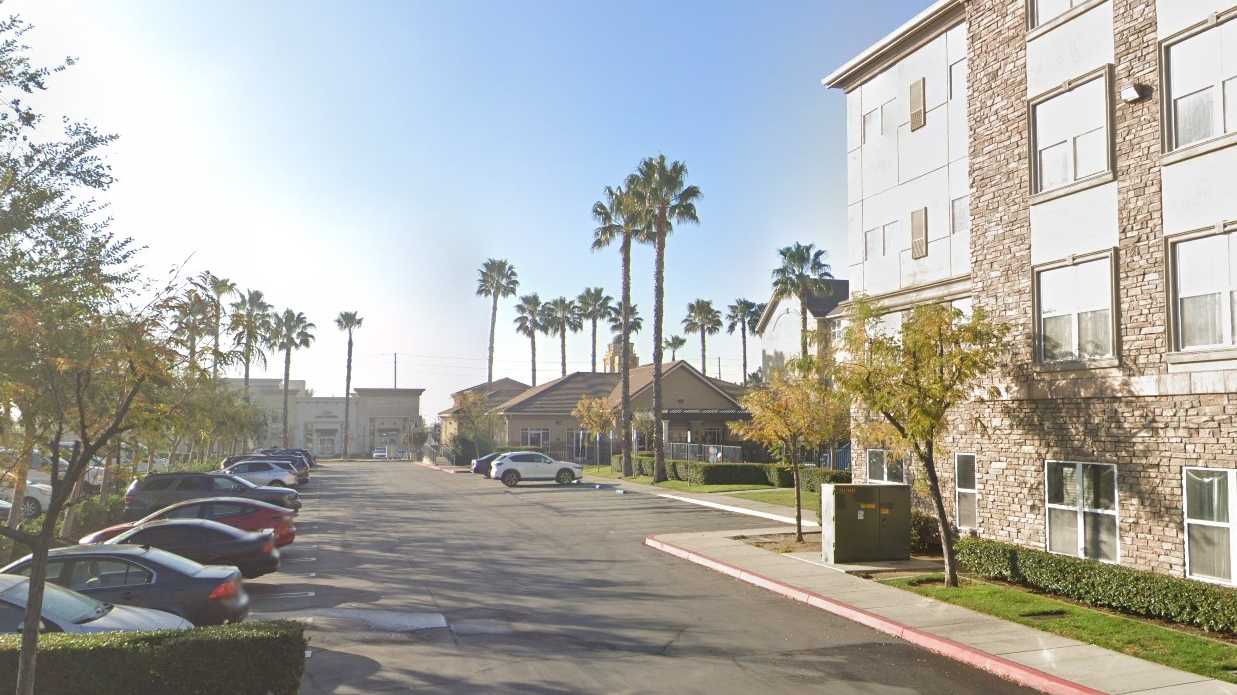 Homewood Suites by Hilton ONT Airport Parking