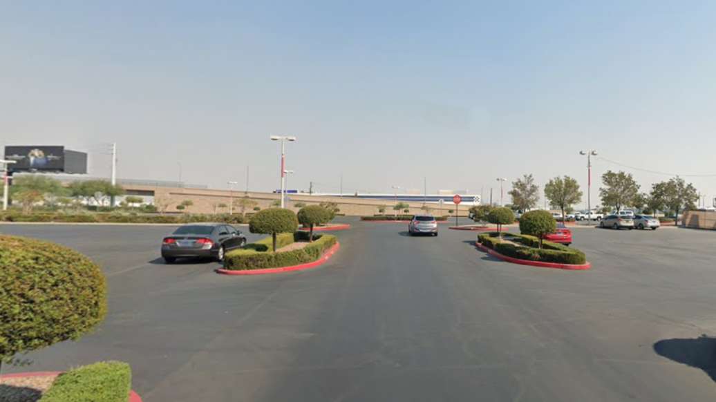 Element LAS Airport Parking