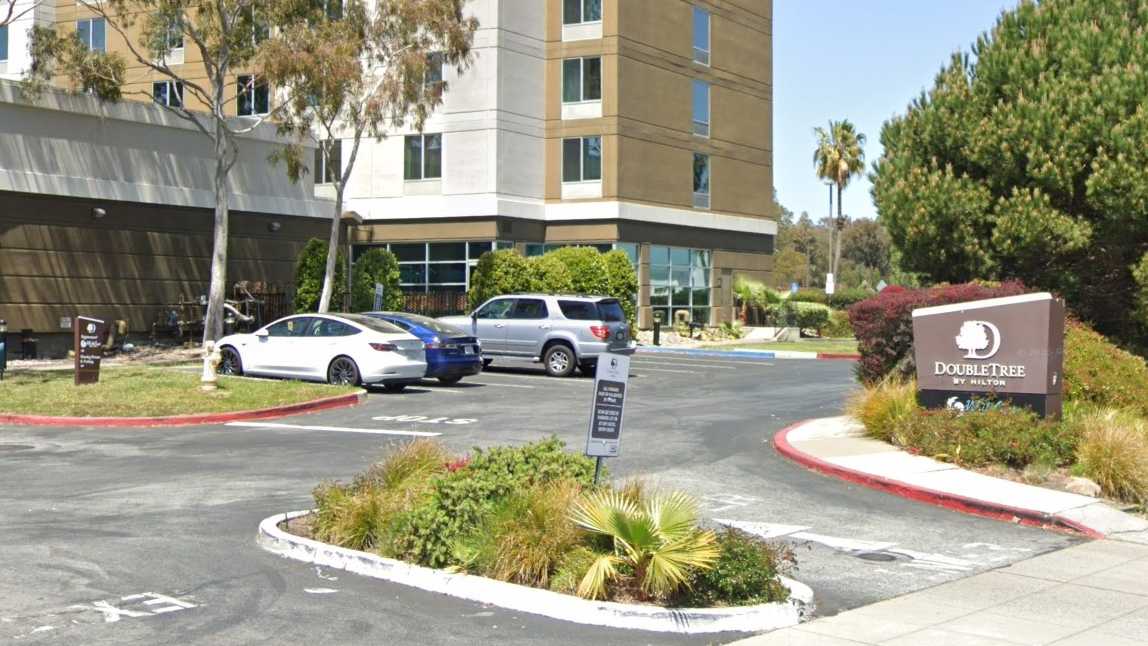 DoubleTree by Hilton North SFO Airport Parking
