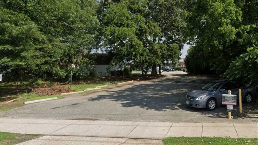 (M) 230-232 49TH ST ROSE PHF Airport Parking