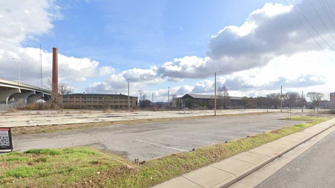 (M) BULLPEN LOT BNA Airport Parking
