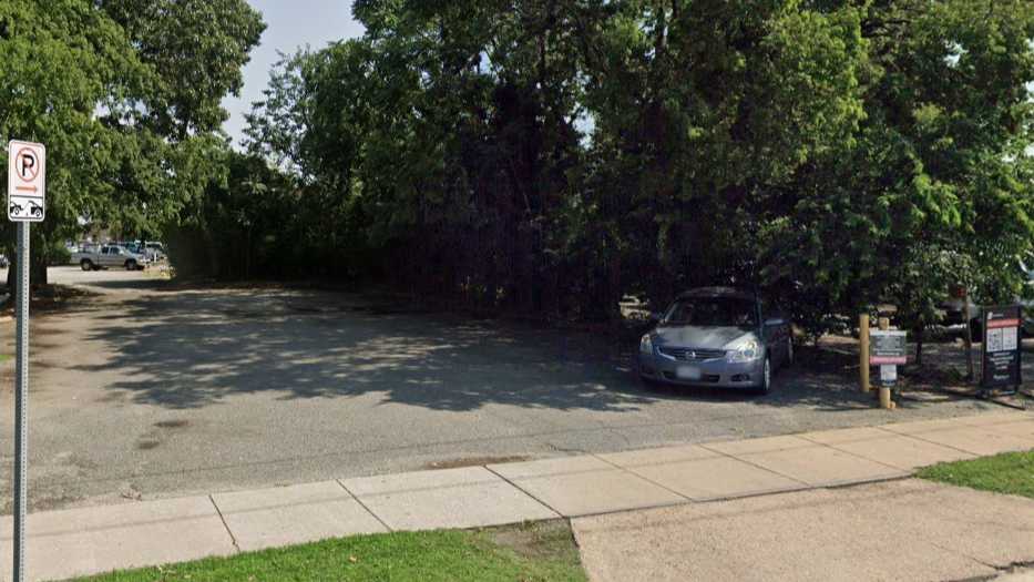 (M) 230-232 49TH ST ROSE PHF Airport Parking