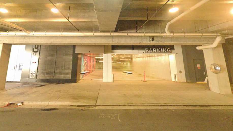 (M) NASHVILE YARDS EAST GARAGE BNA Airport Parking