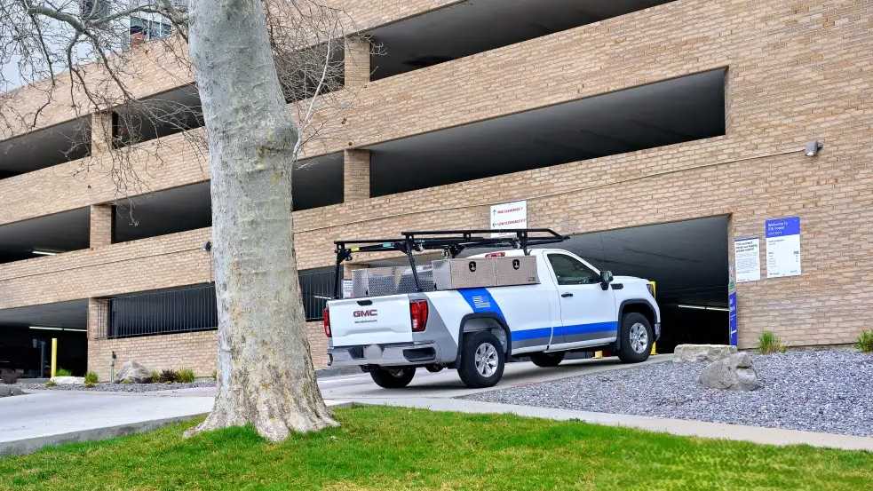 (M) 515 TOWER SLC Airport Parking
