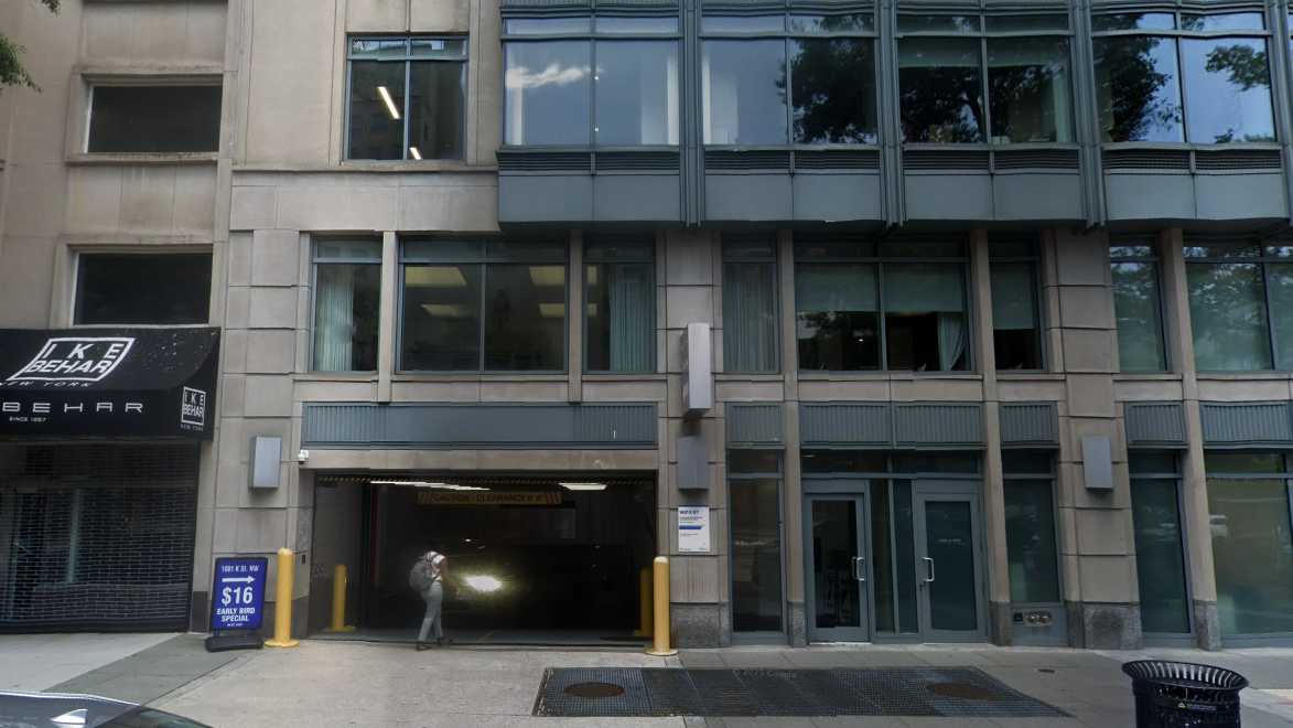 (M) 1601 K STREET DCA Airport Parking