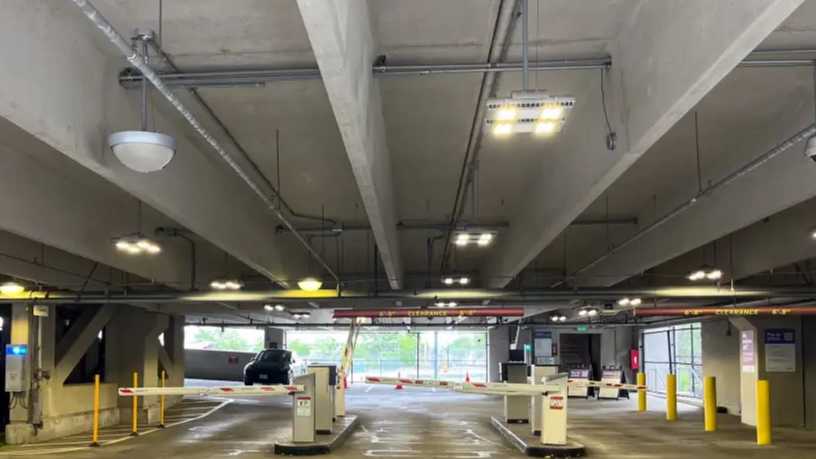 (M) ONE CHANNEL CENTER GARAGE BOS Airport Parking