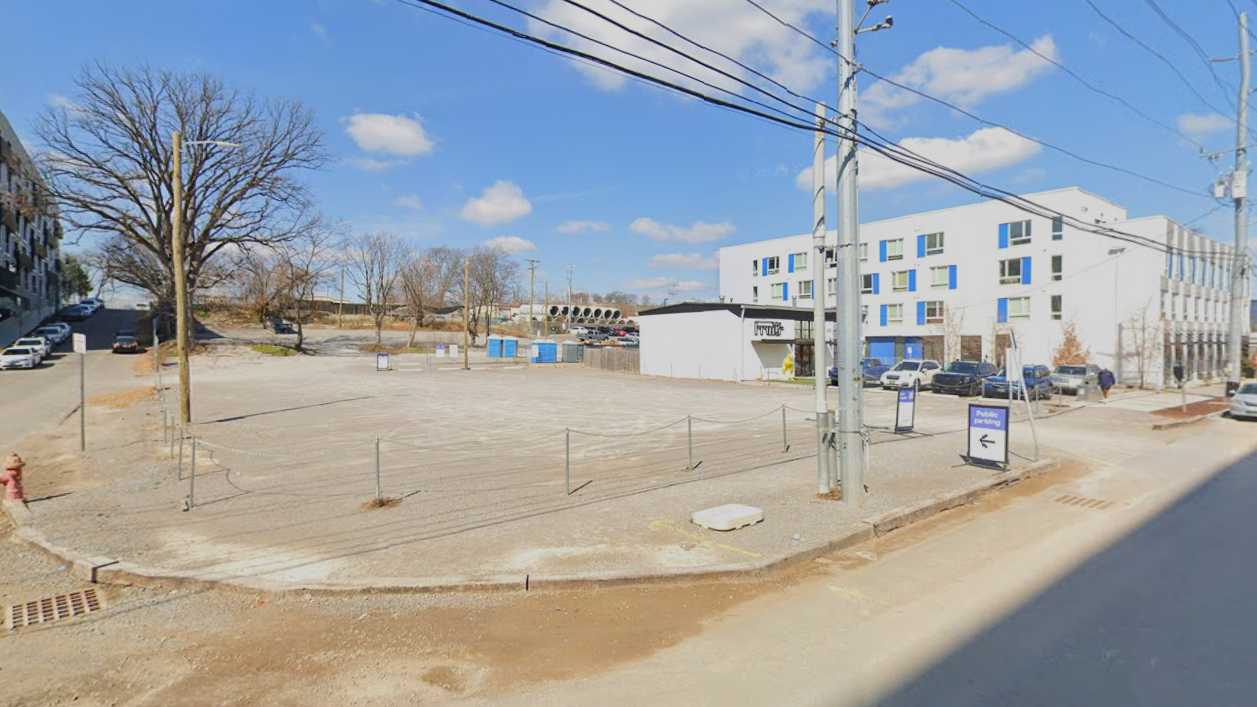 (M) GRAY STREET LOT BNA Airport Parking