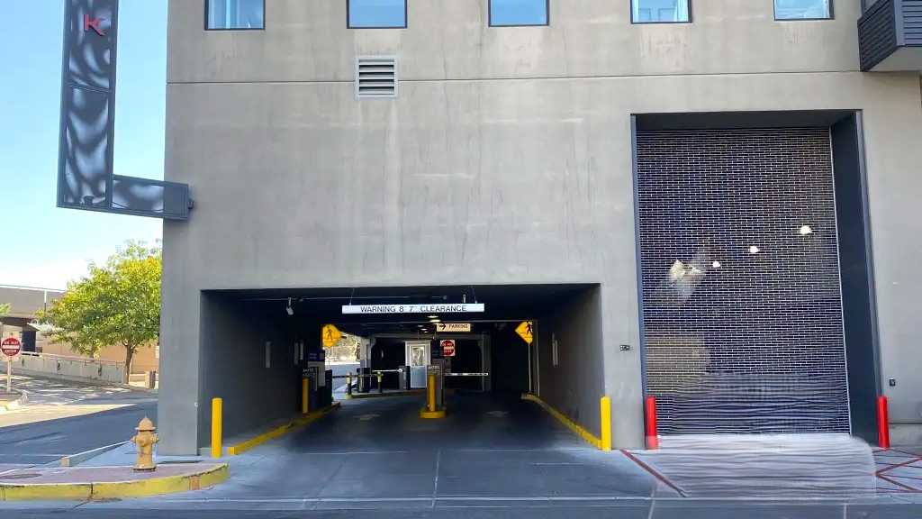 (M) ONE CENTRAL ABQ Airport Parking