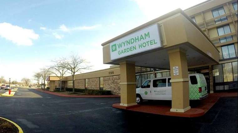 Wyndham Garden Schaumburg ORD Airport Parking