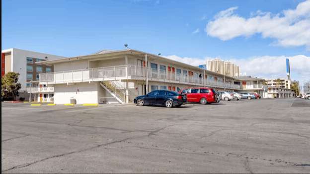 Studio 6 Suites Tropicana LAS Airport Parking