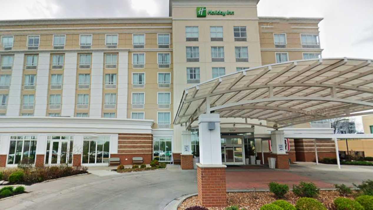 Holiday Inn KCI Airport-Sphere MCI Airport Parking