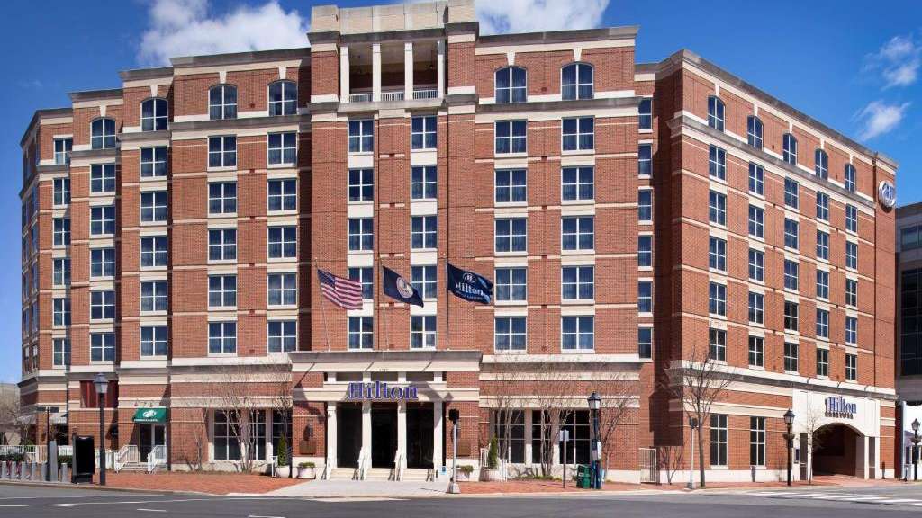 Hilton Alexandria Old Town DCA Airport Parking