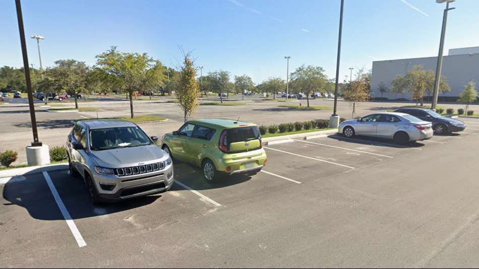 WoodSpring Suites TPA Airport Parking