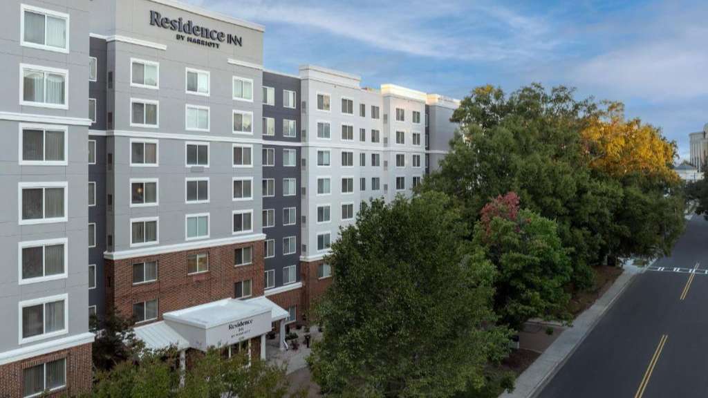 Residence Inn LAS Airport Parking