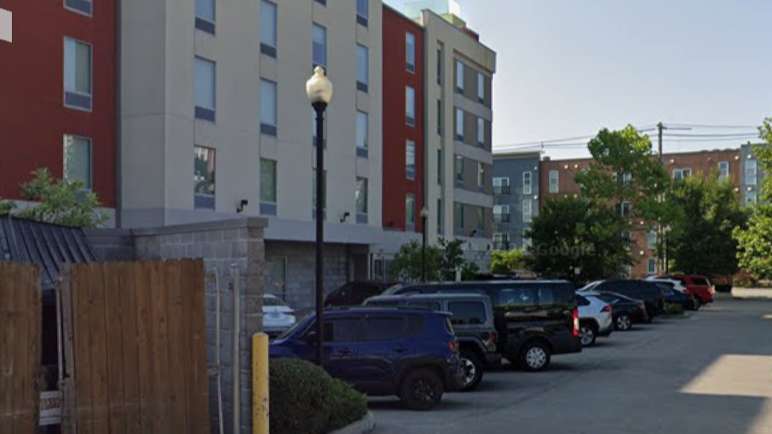 Home2 Suites Louisville NuLu SDF Airport Parking