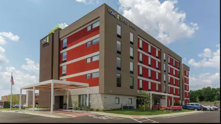 Home2 Suites Louisville NuLu SDF Airport Parking