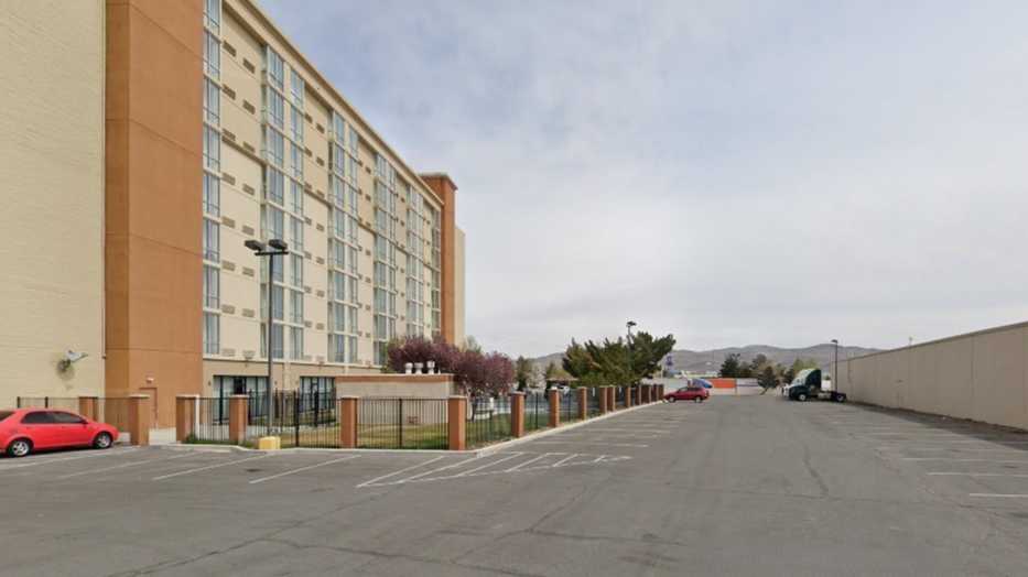 Best Western Plus RNO Airport Parking