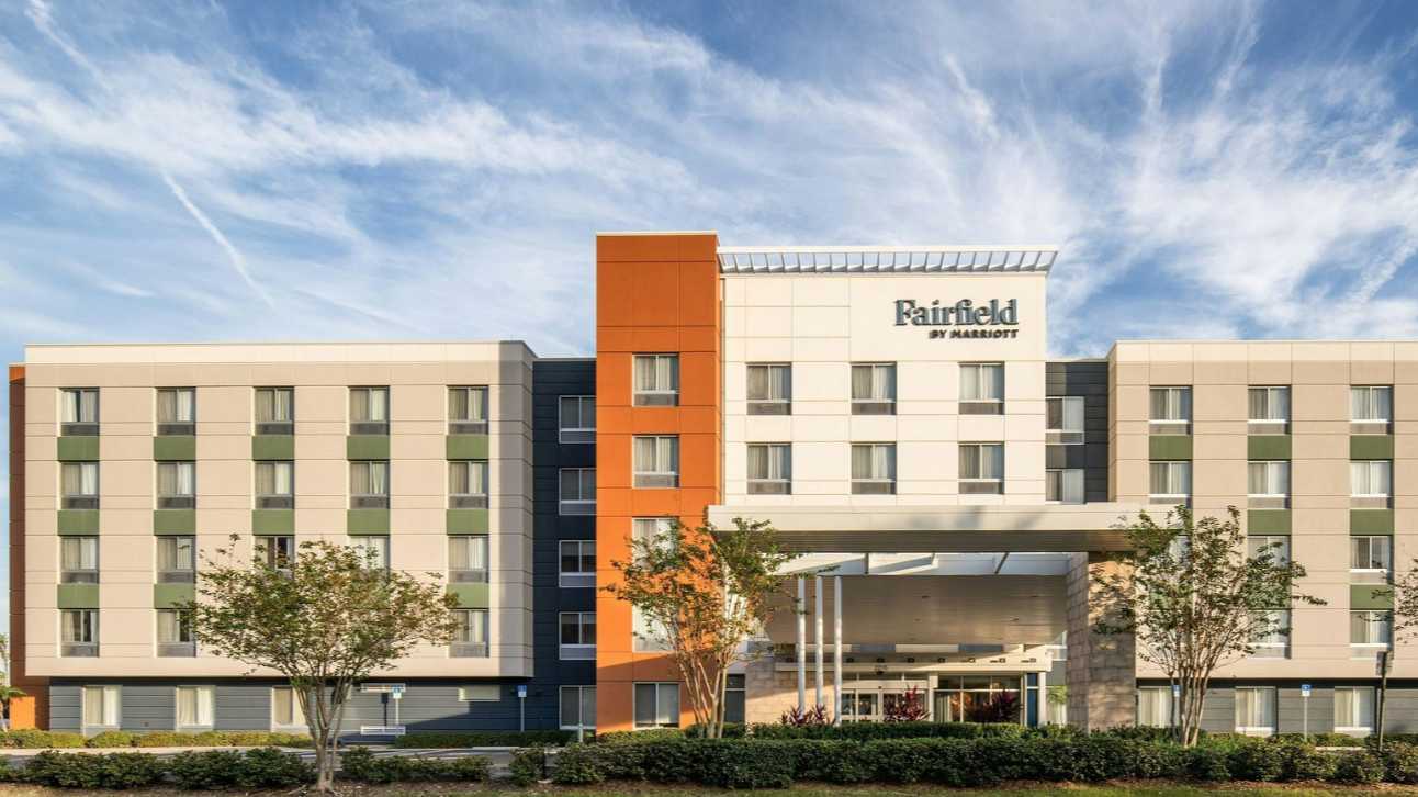 Fairfield by Marriott Port Everglades Cruise Parking