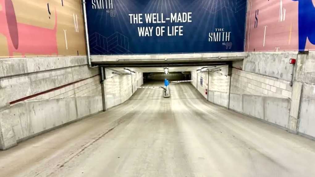 (M) The Smith Garage BOS Airport Parking