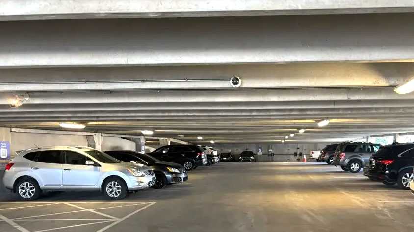 (M) PALMER PLAZA GARAGE BNA Airport Parking