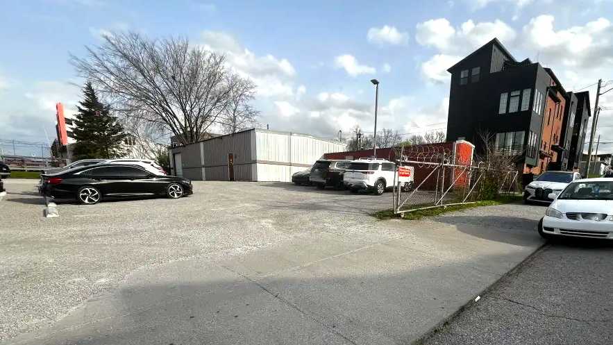(M) BASTION LOT BNA Airport Parking