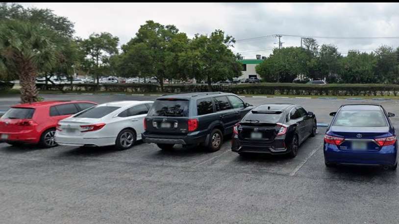 Days Inn & Suites by Wyndham TPA Airport Parking