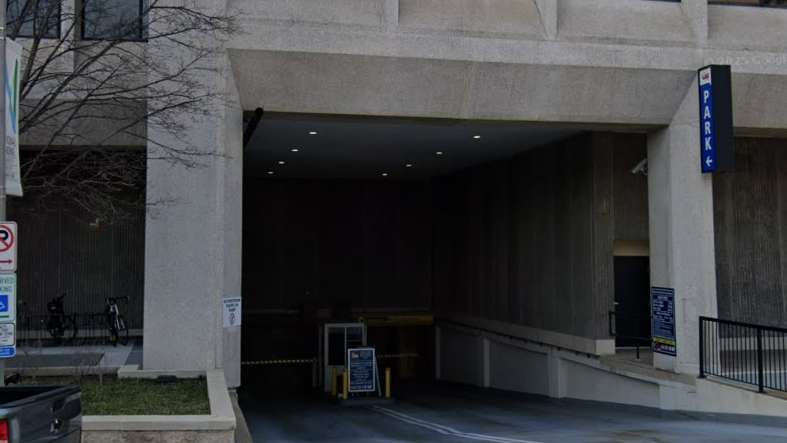 Polk & Taylor DCA Airport Parking