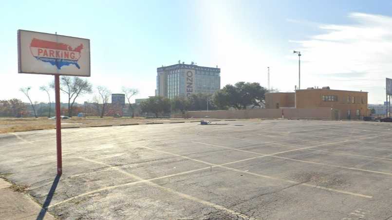 Lot 95 DAL Airport Parking