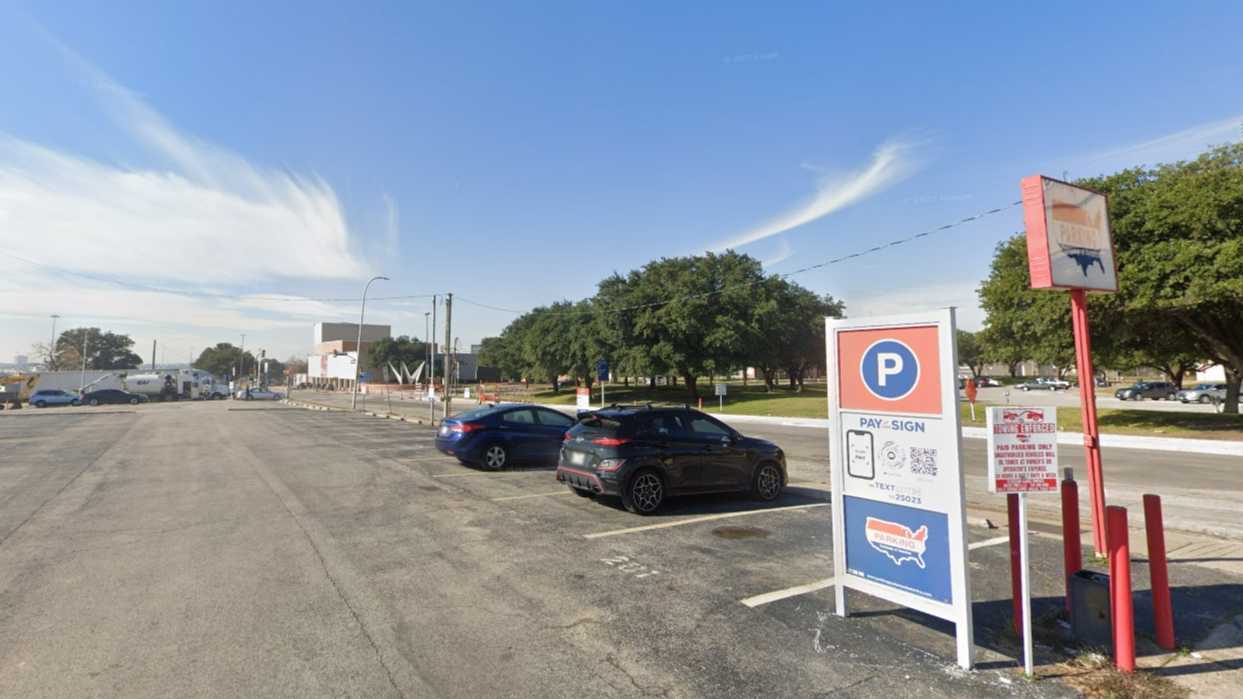 Lot 95 DAL Airport Parking