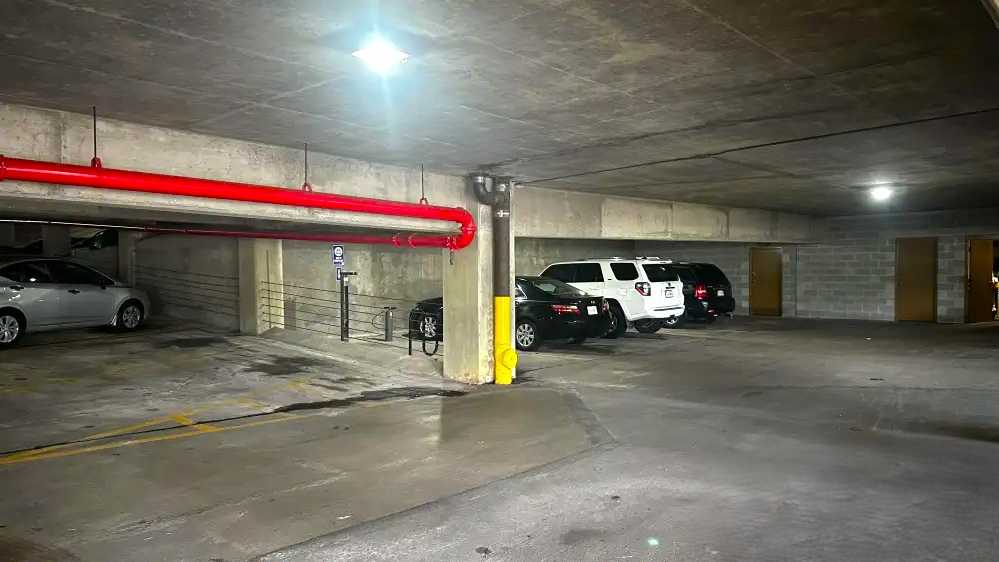 DOMINION TOWER ORF Airport Parking