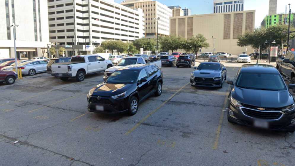 Lot 18 DAL Airport Parking