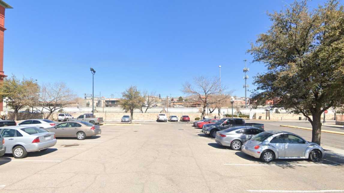 Lot 6905 ELP Airport Parking