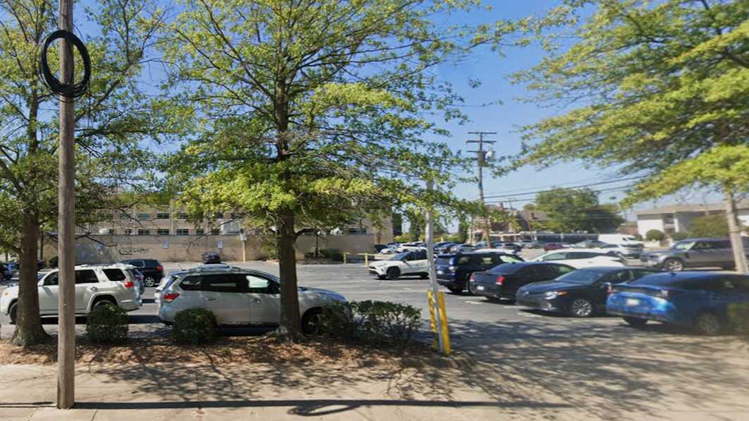 Lot 189 LIT Airport Parking
