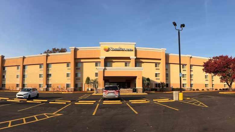 Comfort Inn CAE Airport Parking