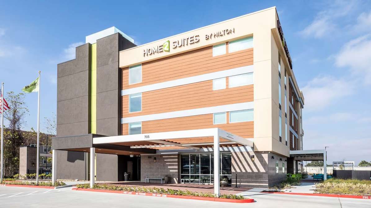 Home2 Suites by Hilton IAH Airport Parking