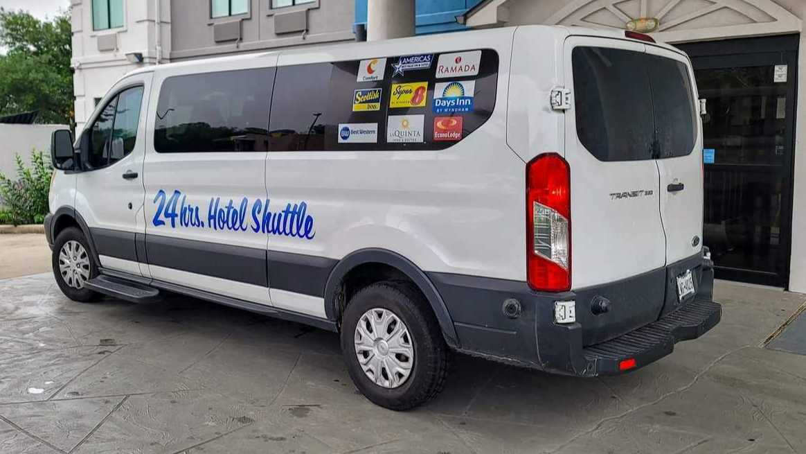 Best Western IAH Airport Parking