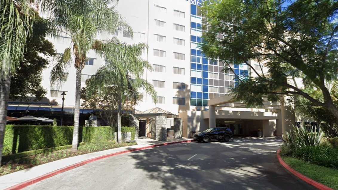 Sheraton Fairplex Suites ONT Airport Parking