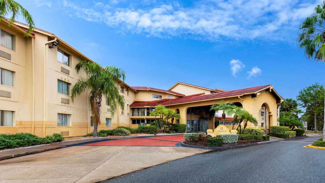 La Quinta Inn & Suites TPA Airport Parking