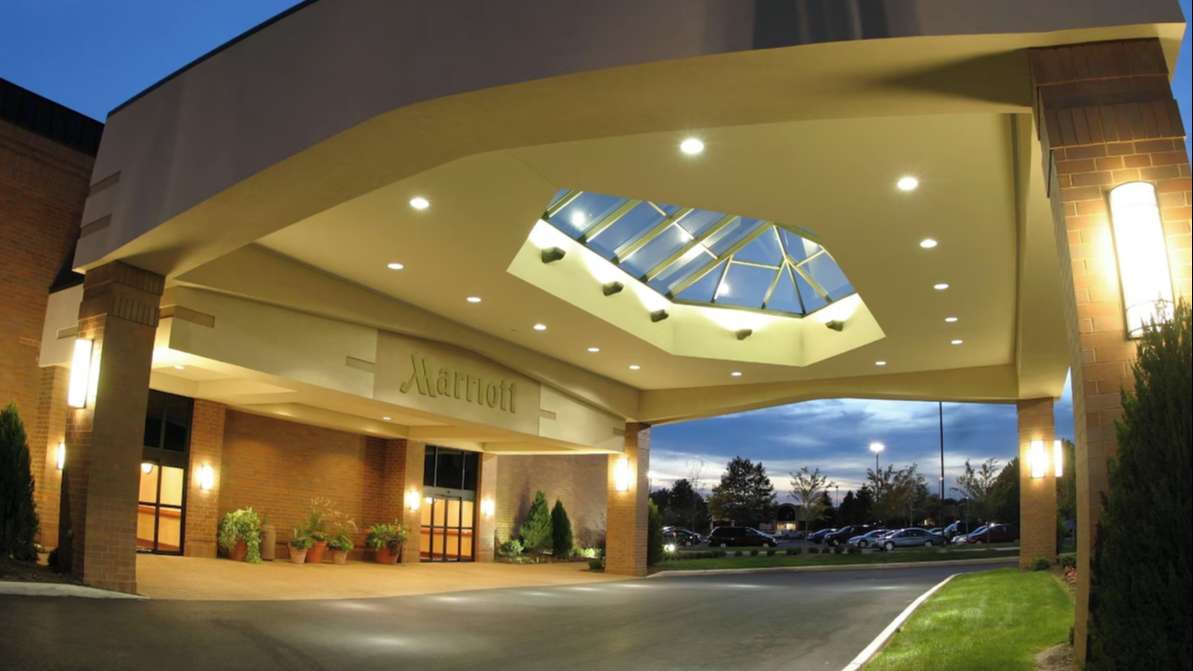 Marriott Columbus CMH Airport Parking