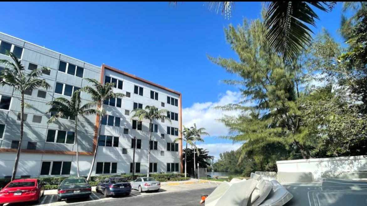 Element Miami International Airport Parking