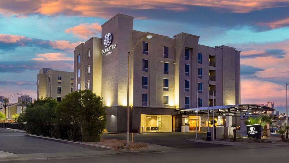 DoubleTree by Hilton East Flamingo LAS Airport Parking