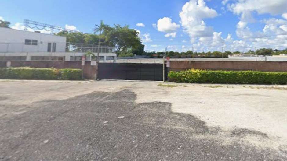 FT Parking – One Way FLL Airport Parking