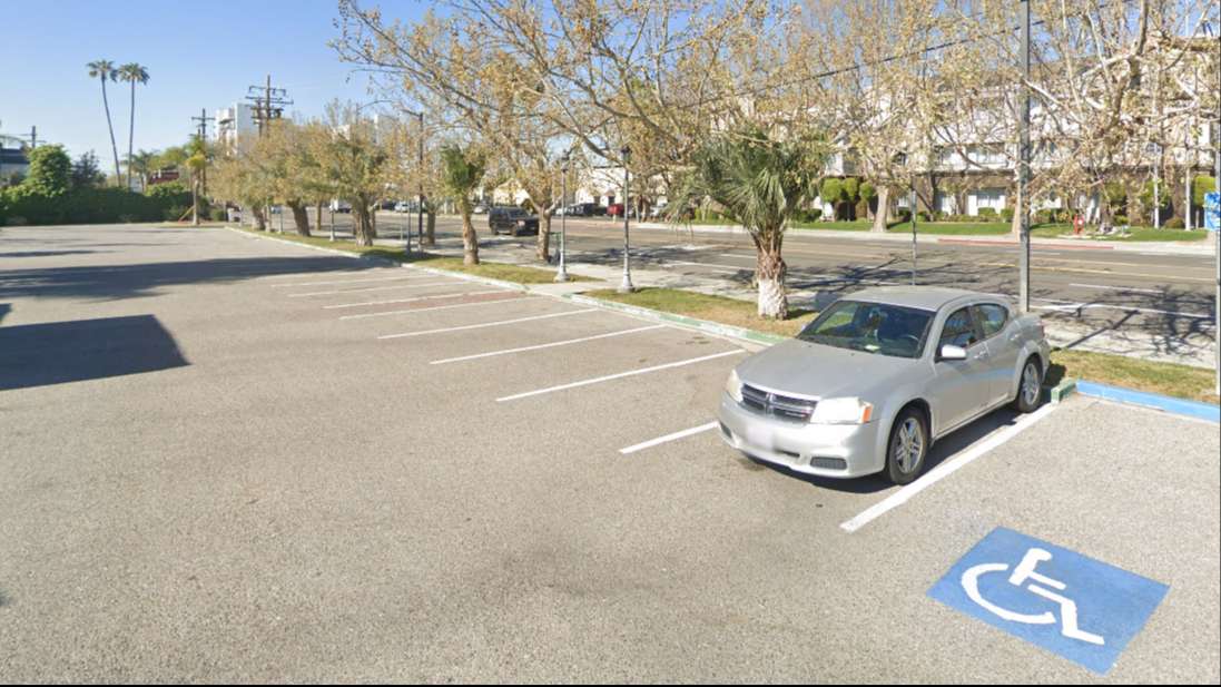 Uptown Oasis SJC Airport Parking